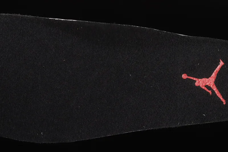 All Categories Air Jordan Jordan Series Basketball Shoes Air Jordan 11 Air Jordan 11 Retro Low "72-10" AJ11 Low-top Big Devil Sports Culture Basketball Shoes AV2187-001